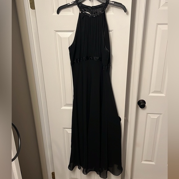 Evan Picone Evening dress. Black chiffon, fully lined, high neck, sz 12 - Picture 3 of 9